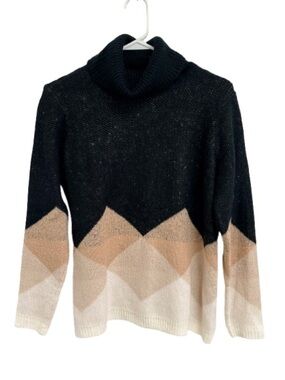 Only Black, Beige & Cream Diamond-Block Turtleneck Sweater